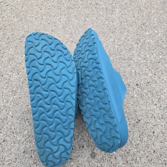 Birkenstock Sandal Women 39(8) - Picture 8 of 11